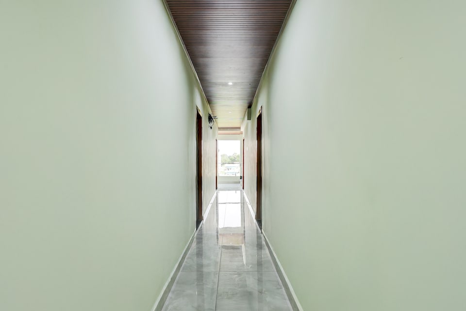 Super Hotel O Krishna Riverview Vijayawada Formerly Sikara, Vijayawada Guntur Highway, Vijayawada