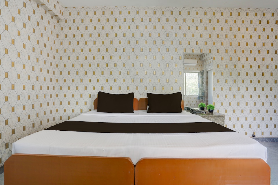 Hotel O Executive Inn, Sakchi Jamshedpur, Jamshedpur