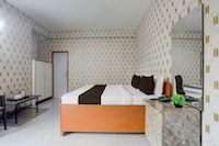 Hotel O Executive Inn