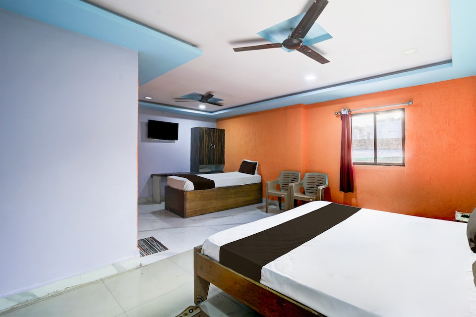 Hotel O by OYO Maa Ganga's, MP Nagar Bhopal, Bhopal