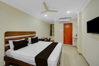 Hotel O Golden Paradise 