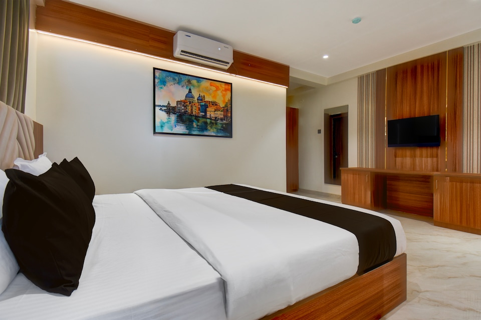 Palette - K9 Family Restaurant, Chakan Pune, Pune