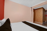 Spot On Hotel Uv Plaza