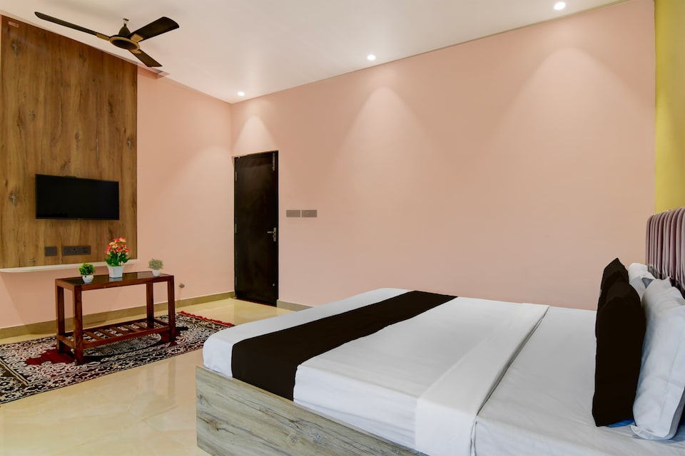 Hotel O PALLAVI INN, Bapuji Nagar, Bhubaneswar