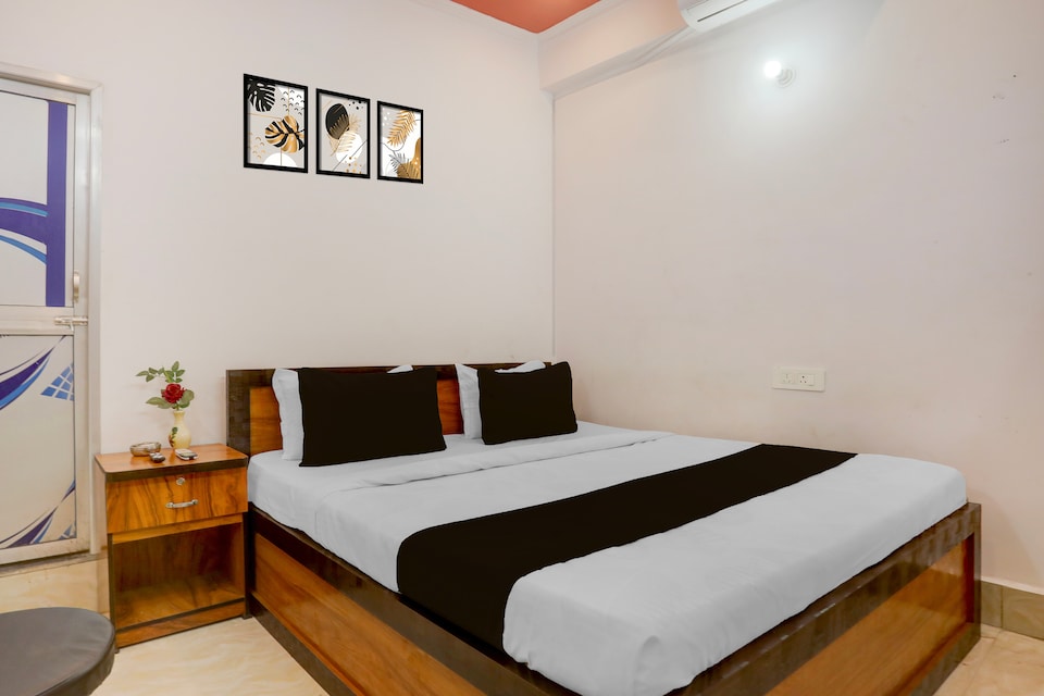 Hotel O Royal Inn, Anisabad, Patna