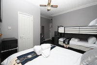 Woodville Lodge Leeds Free Parking Direct Bus to City Centre