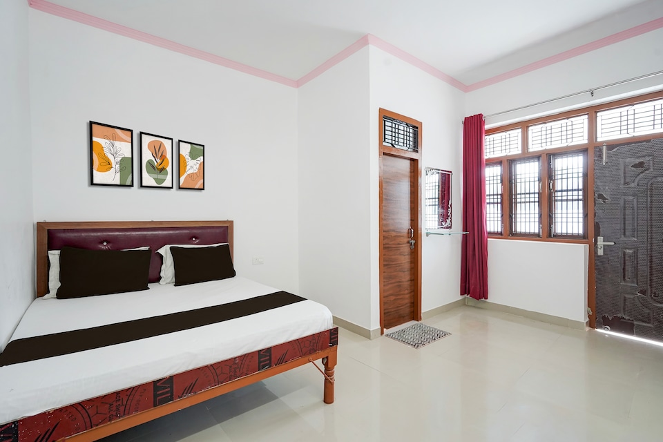 Hotel O Mandkaranya , Sitapur, Sitapur