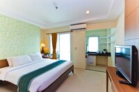 The Platinum Suites Bangkok by Dancenter