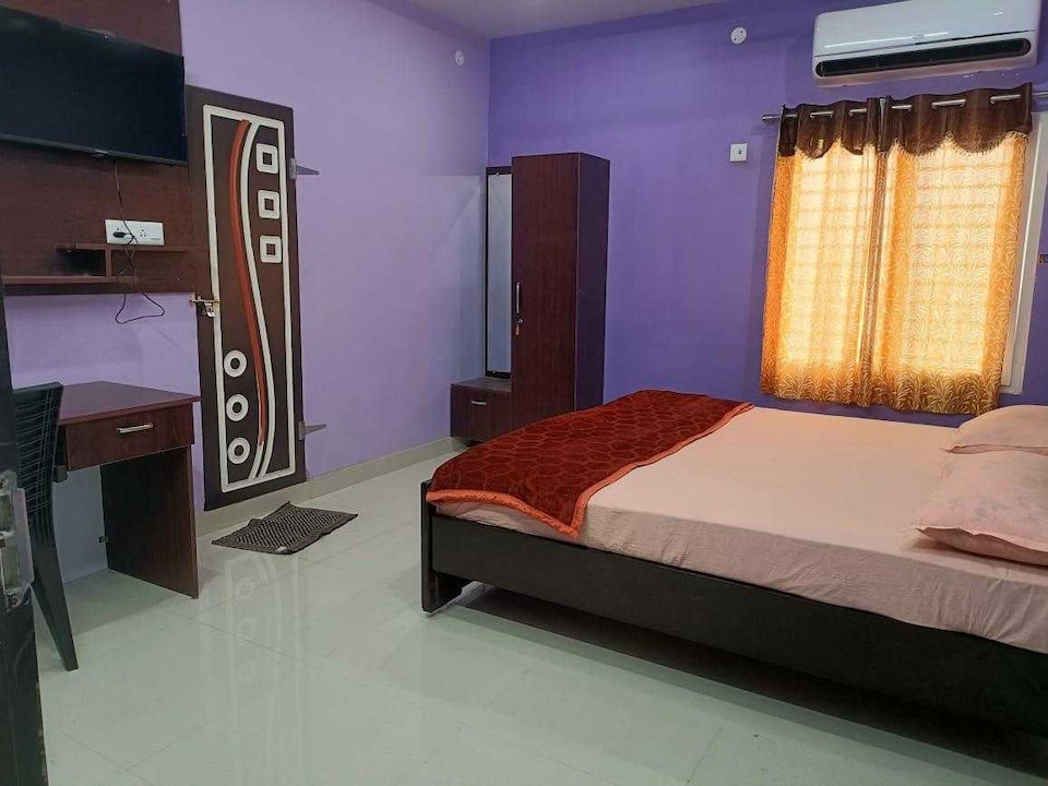 Hotel O Shrihaan Residency, Ramaraopet Kakinada, Kakinada