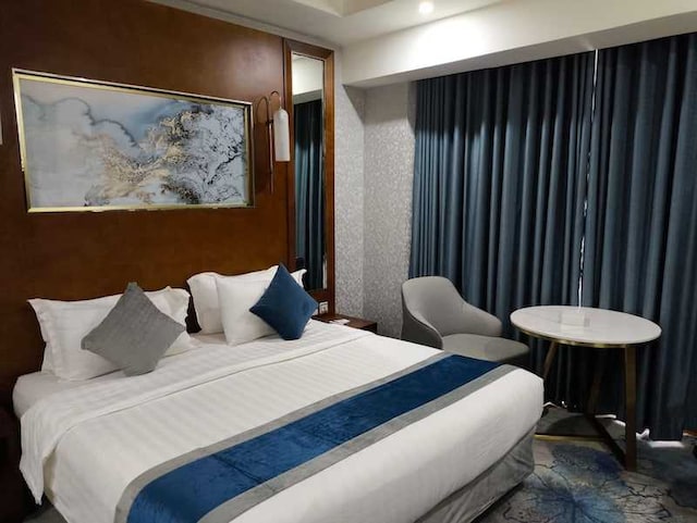 Sunday Hotel Kingdom Towers Formerly Warwick Al Dabab Hotel 