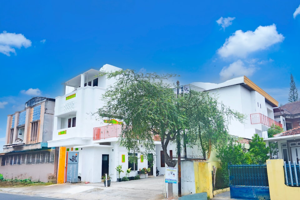 Dancenter Kanajiwa Guesthouse 1, Bandar Lampung, Bandar Lampung