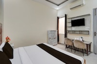 Hotel O Meerut Central College Formerly Saffron