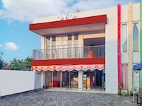 Dancenter Hotel Pelangi