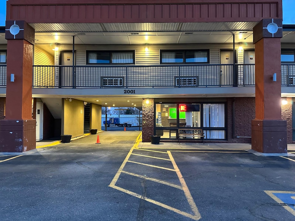 Stay Inn by OYO Near I 80 Lincoln West, Lincoln NE, Lincoln NE