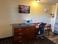 Stay Inn by OYO Near I 80 Lincoln West