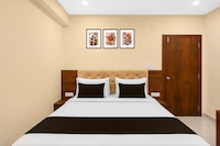 Super Collection O Kakatiya Hills Formerly Shree Adithya Luxury Rooms