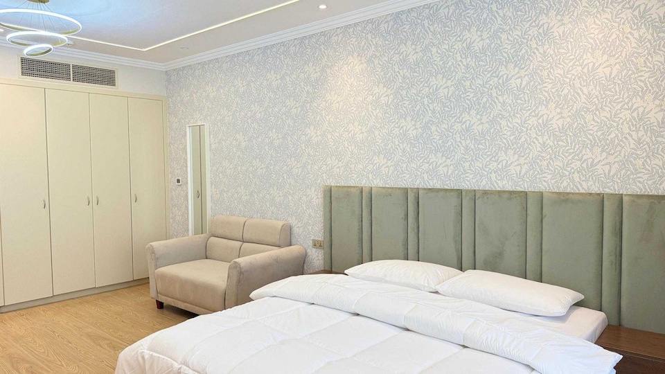 OYO HOME 1601 Furnished Studio Apartment , Bur Dubai, Dubai