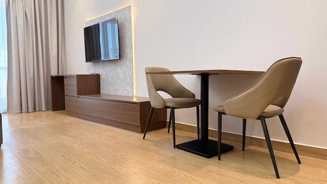 OYO HOME 1601 Furnished Studio Apartment 