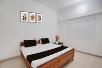 SPOT ON New Phulpur Restaurant And Hotel 