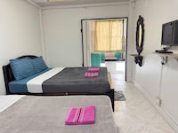 Collection O Centre Place 