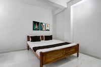 Hotel O Shree Guest House