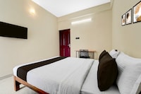 Hotel O Moonlight Residency 