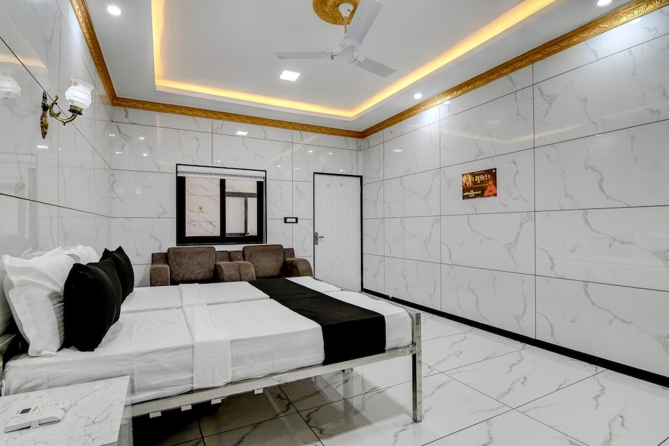 Hotel O Nilkanth Nivas , CT Road Puri, Puri