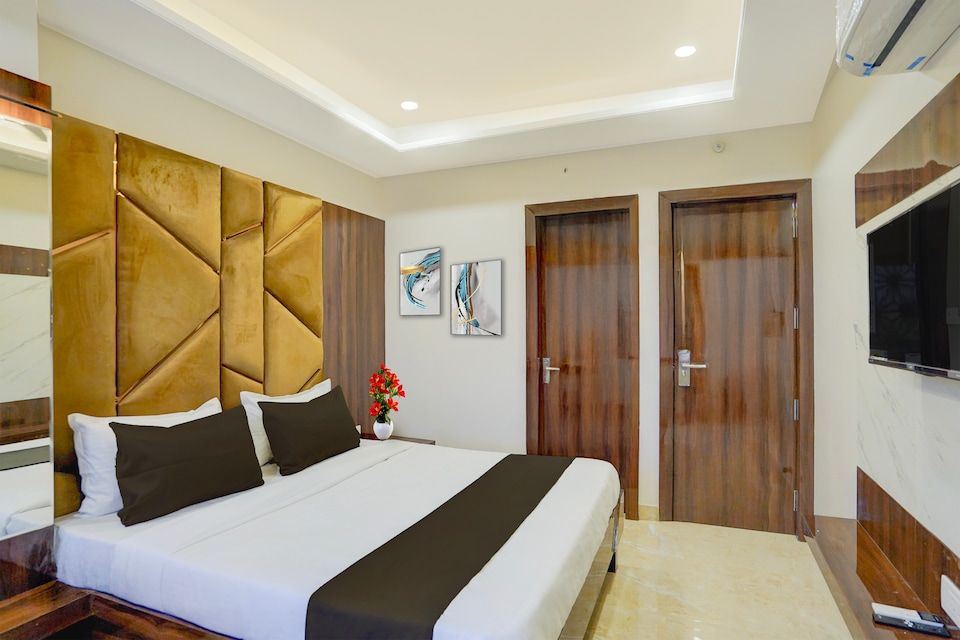 Super Townhouse Oak Railway Junction Kota Formerly Hotel Crosslane, Allen Landmark City Kota, Kota