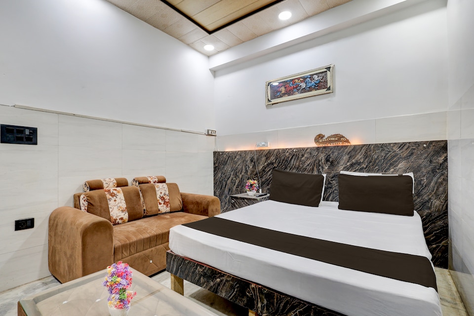 Hotel O Revive Inn, Dwarka Delhi, Delhi