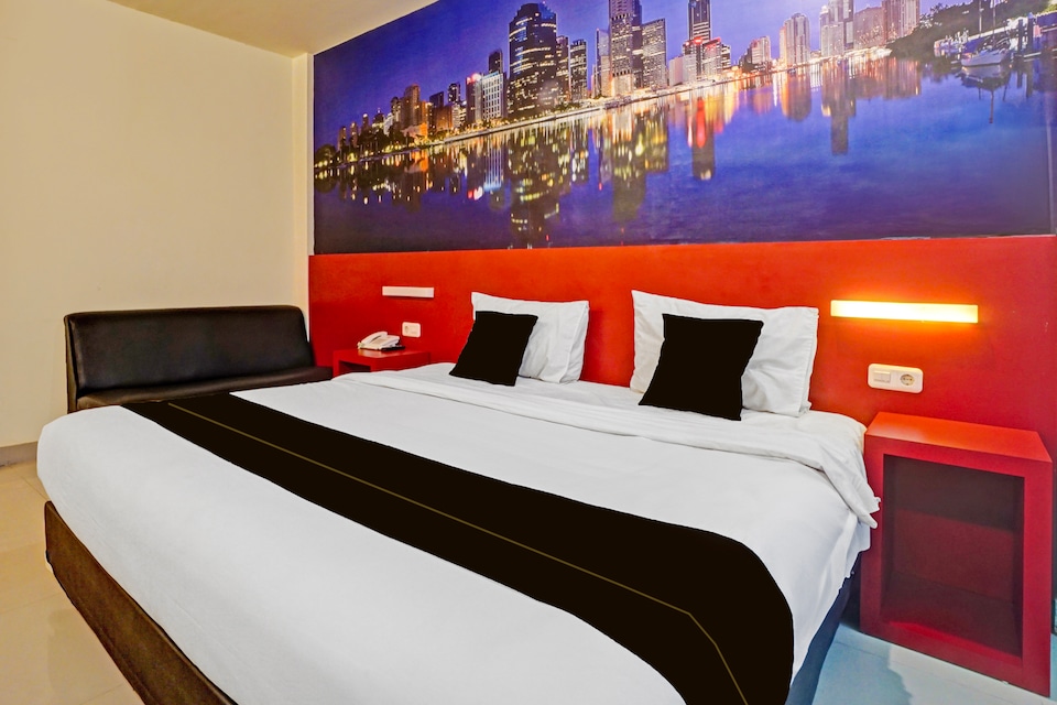 Townhouse Oak Malang near ITN Malang formerly Fariz Hotel Singosari, Malang Malang, Malang