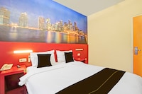 Townhouse Oak Malang near ITN Malang formerly Fariz Hotel Singosari