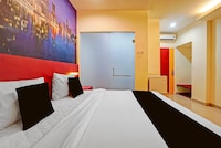 Townhouse Oak Malang near ITN Malang formerly Fariz Hotel Singosari