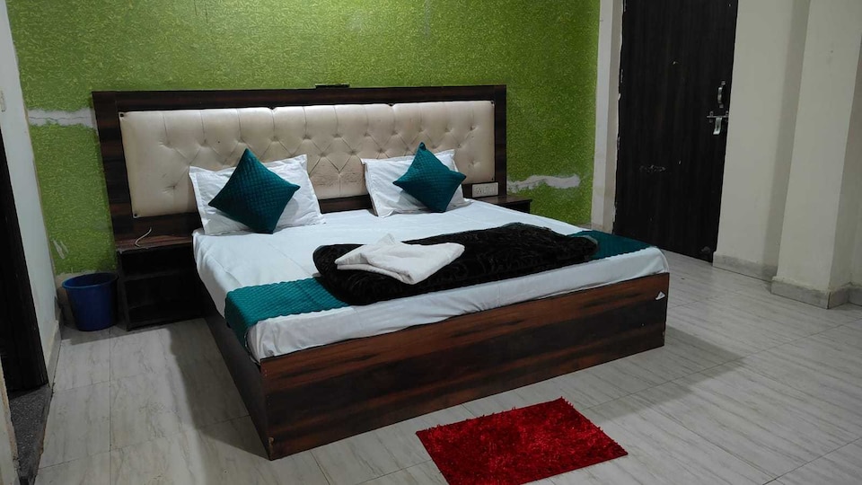 Hotel O Rana Guest House, Faridabad, Faridabad