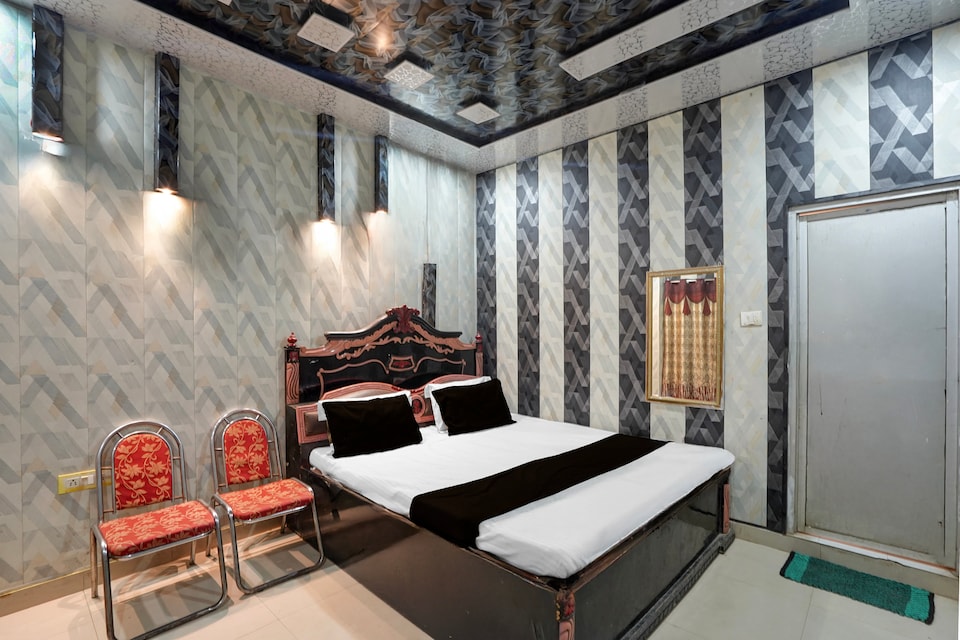 Super Hotel O Sultanpur Railway Junction Formerly Sanskar Marriage Lawan, Sultanpur, Sultanpur