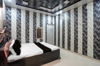 Hotel O Sultanpur Railway Junction Formerly Sanskar Marriage Lawan