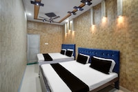 Hotel O Sultanpur Railway Junction Formerly Sanskar Marriage Lawan