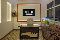 Super Hotel O Sultanpur Railway Junction Formerly Sanskar Marriage Lawan