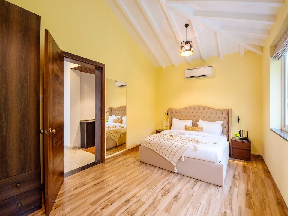 DanCenter Infinity Villa I 5BHK I Pvt Pool I Baga I GOA, Baga Goa, Goa