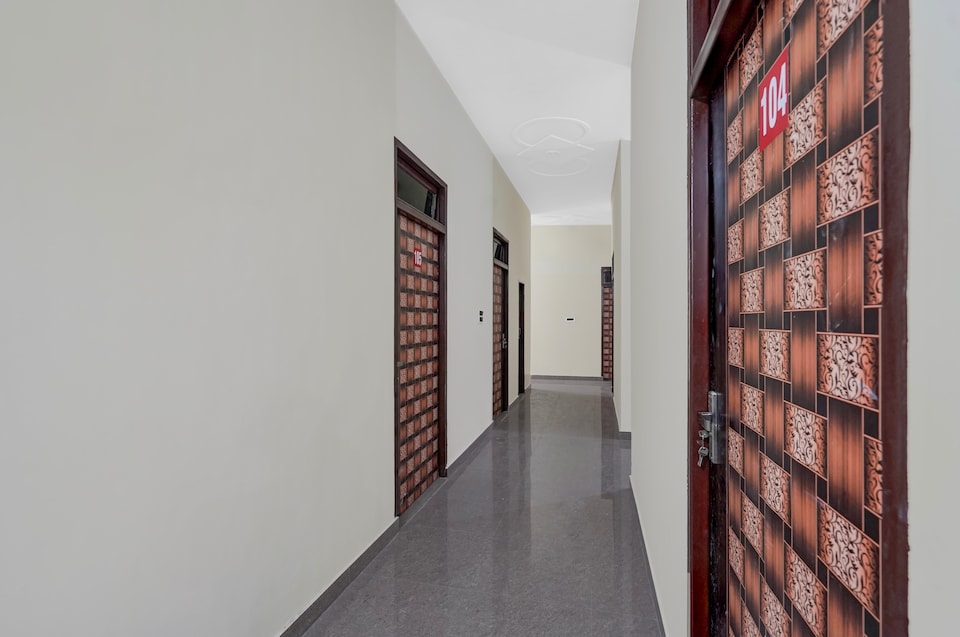 Hotel O Choudhary Hotal & Resort, Meerut, Meerut