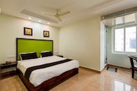 OYO 839903 New Hotel Executive Inn