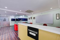 Townhouse Benz Circle MG Road