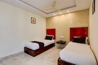 OYO 839903 New Hotel Executive Inn