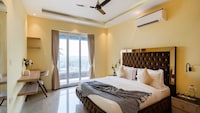 DanCenter Avanora Villa I 5BHK I Pvt Pool I Baga I GOA