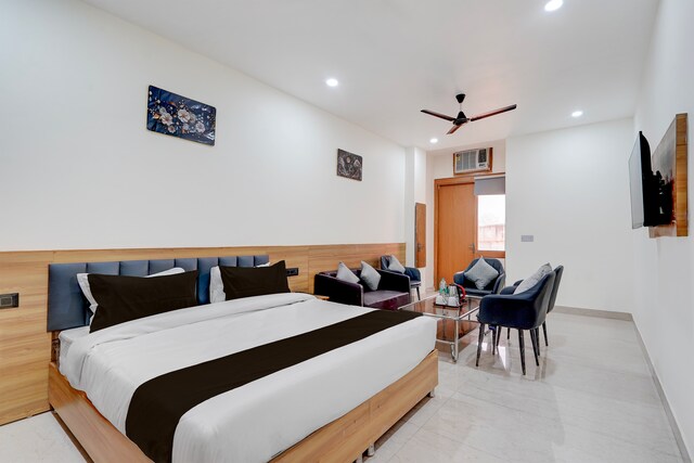 Super Townhouse Roorkee Bypass