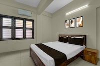 Hotel O Engineering College Sreekaryam Formerly B S Plaza