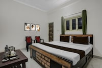 Hotel O K K Guest House