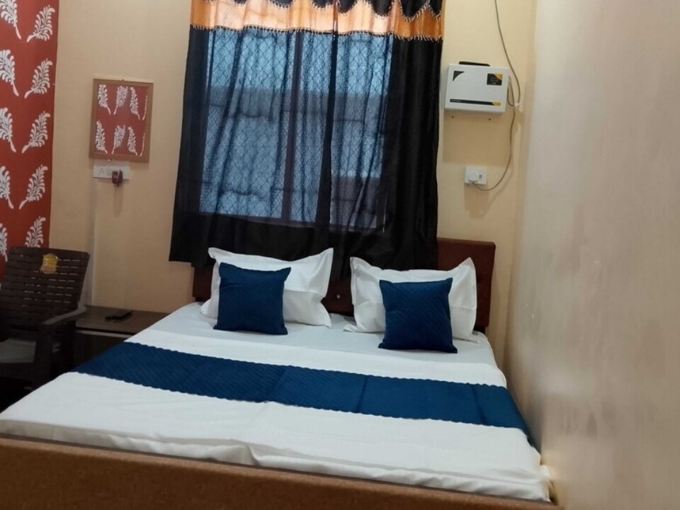 Hotel O Narayan Palace , Ayodhya, Ayodhya