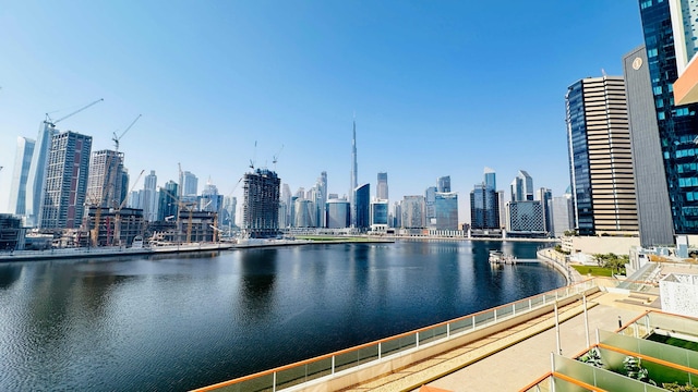 OYO HOME 1602 Premium 2bed Apartment At Dsc Giovanni Suites 