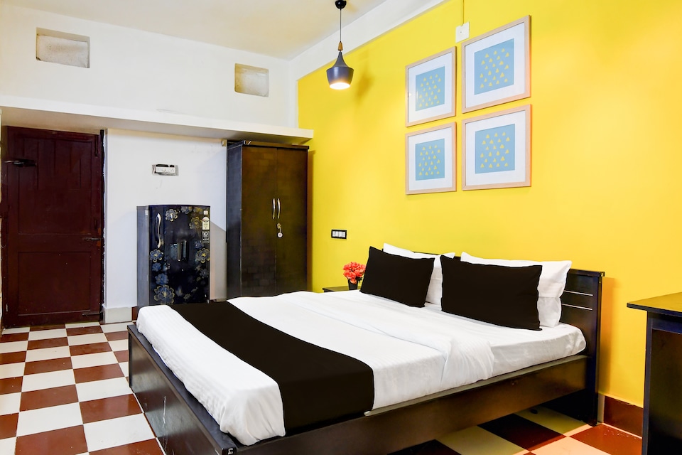 Hotel O Rasulgarh Square Bus Stop Formerly Hotel Rose Inn, VaniVihar Bhubaneswar, Bhubaneswar