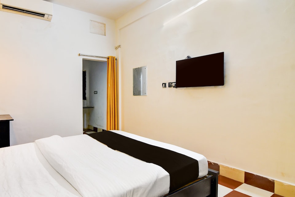 Hotel O Rasulgarh Square Bus Stop Formerly Hotel Rose Inn, VaniVihar Bhubaneswar, Bhubaneswar